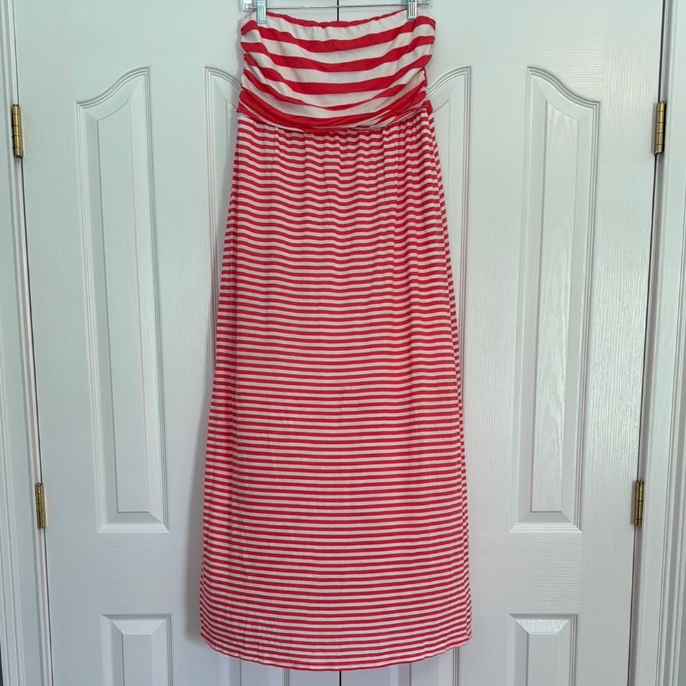 Charming Charlie Coral and White Striped Strapless Dress